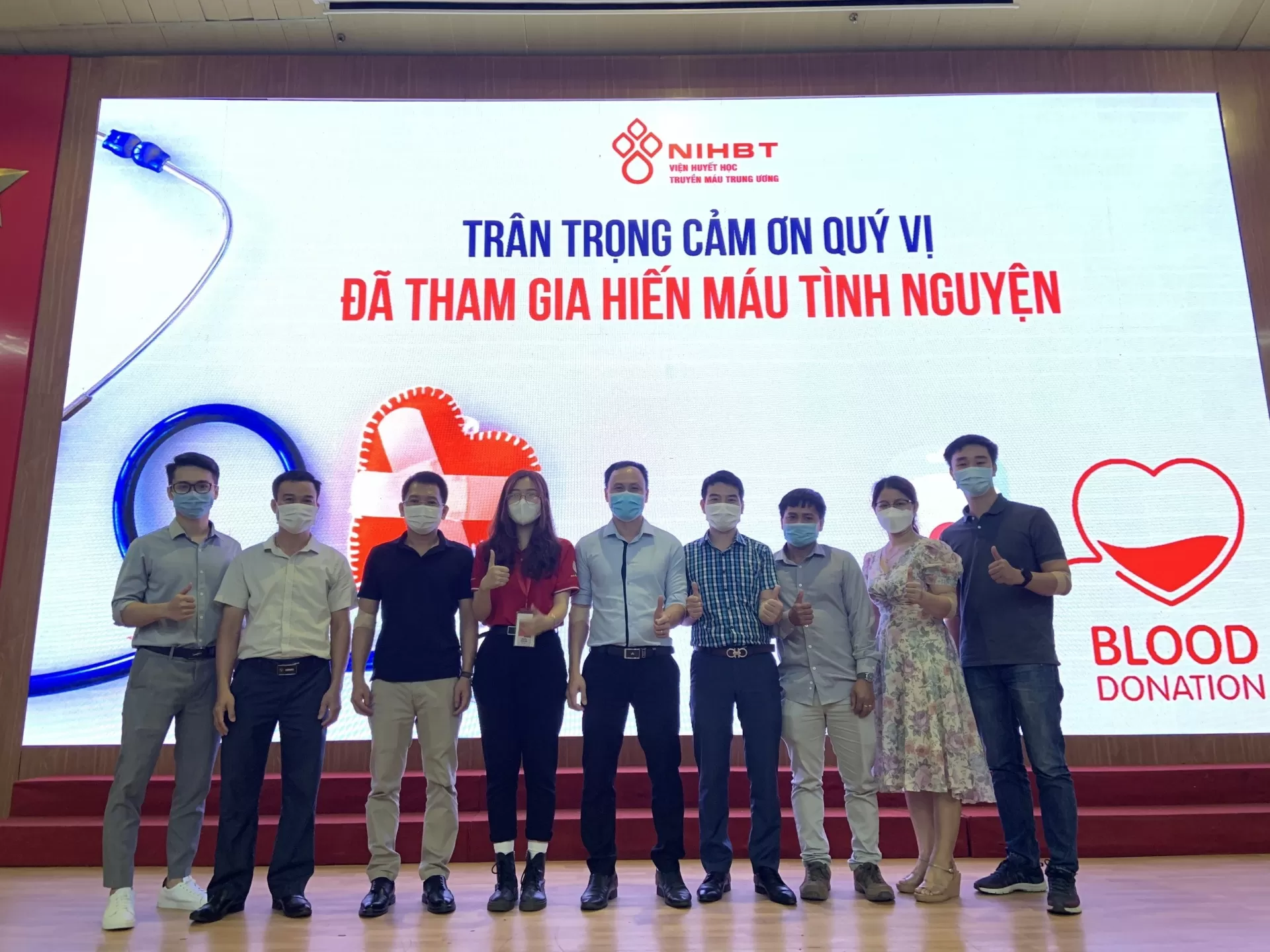 CBNV HUD8 tích cực tham gia hiến máu tình nguyện